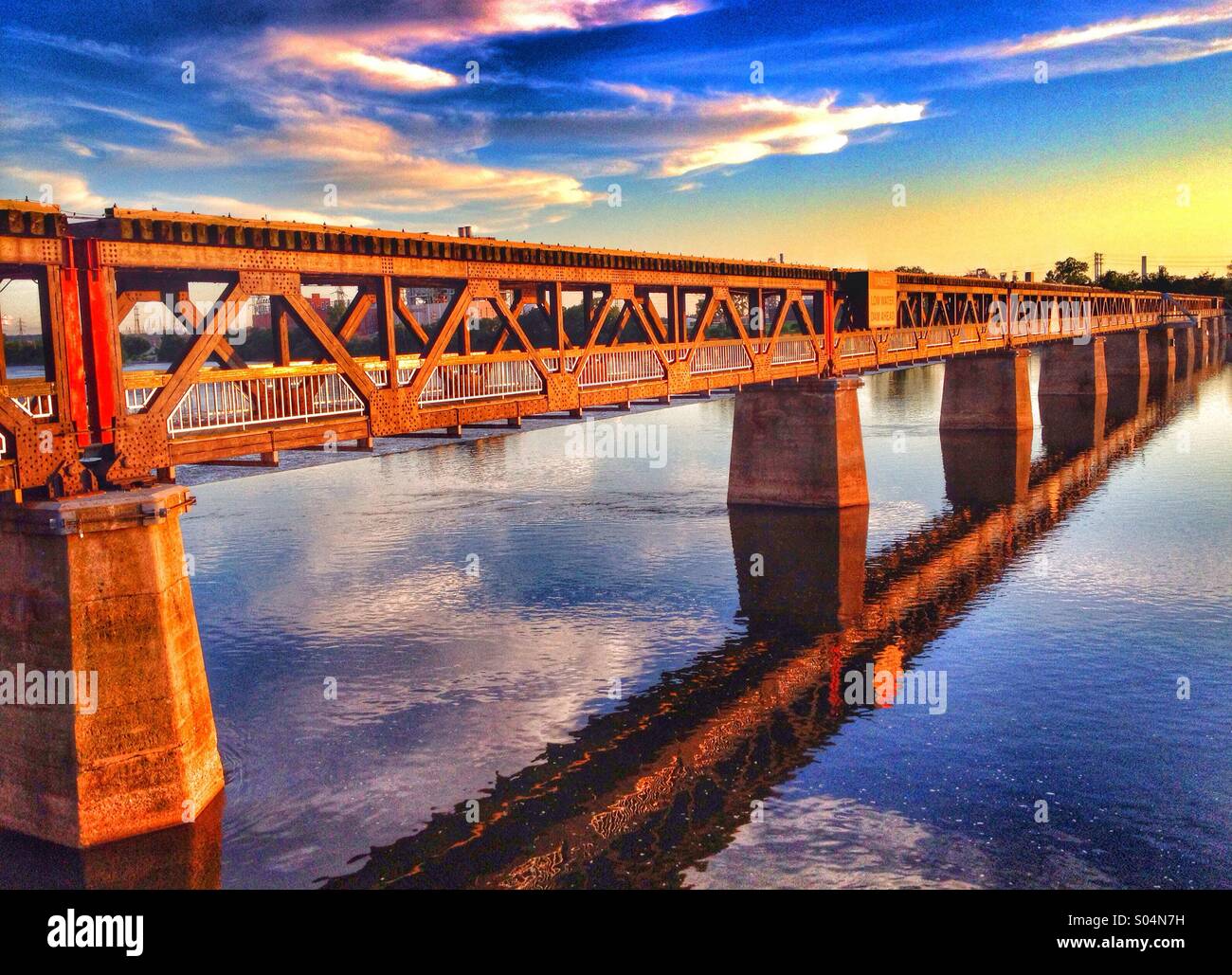 Ponte pedonale Foto Stock