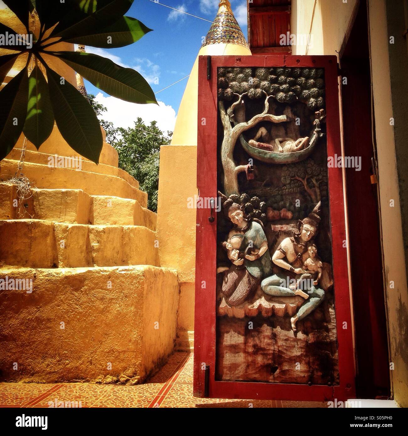 Thai porta del tempio Foto Stock