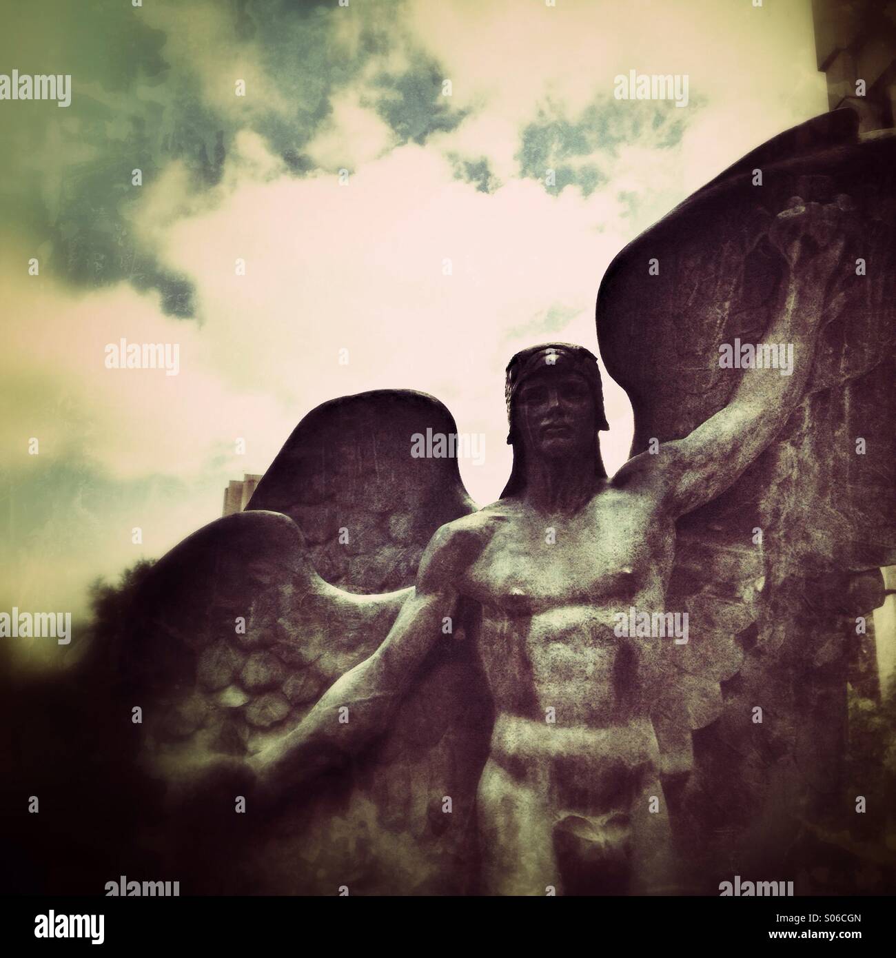 Statua - Immagine stock catturata con smartphone