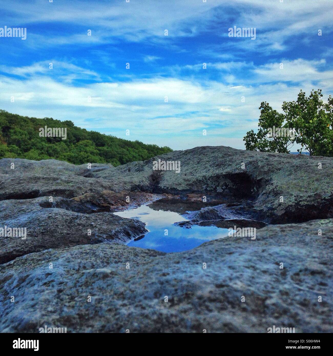 Poco sky, Big Sky al Rock State Park Maryland. Foto Stock