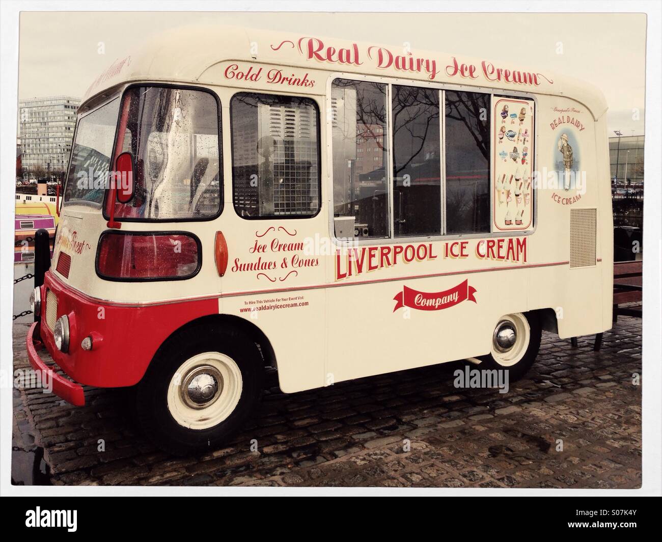 Liverpool ice cream van - Immagine stock catturata con smartphone