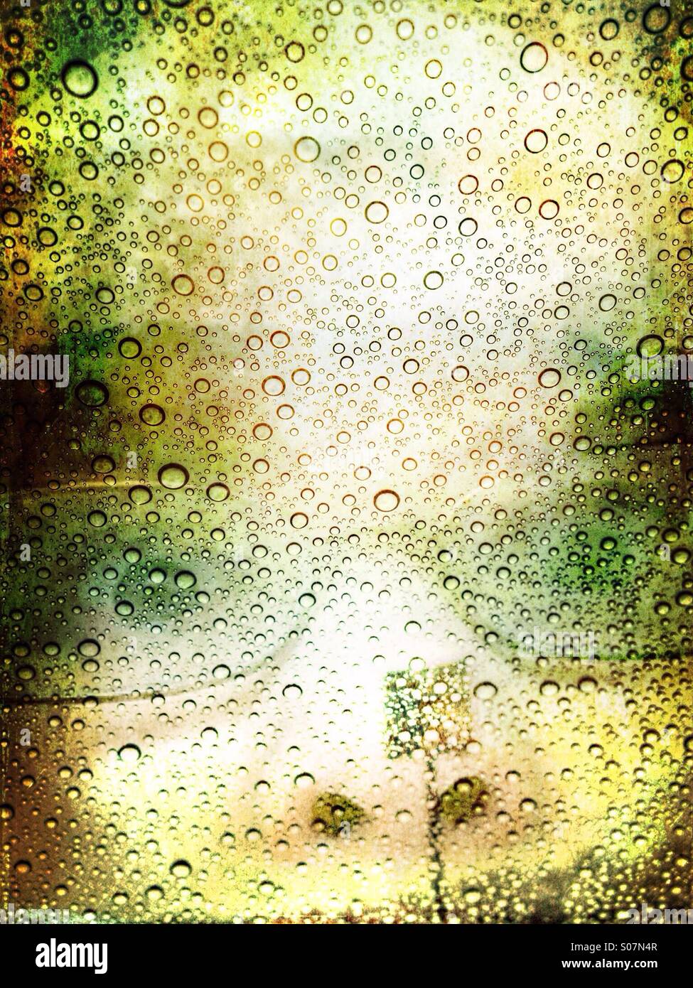 Un diluvio di pensieri. - Immagine stock catturata con smartphone