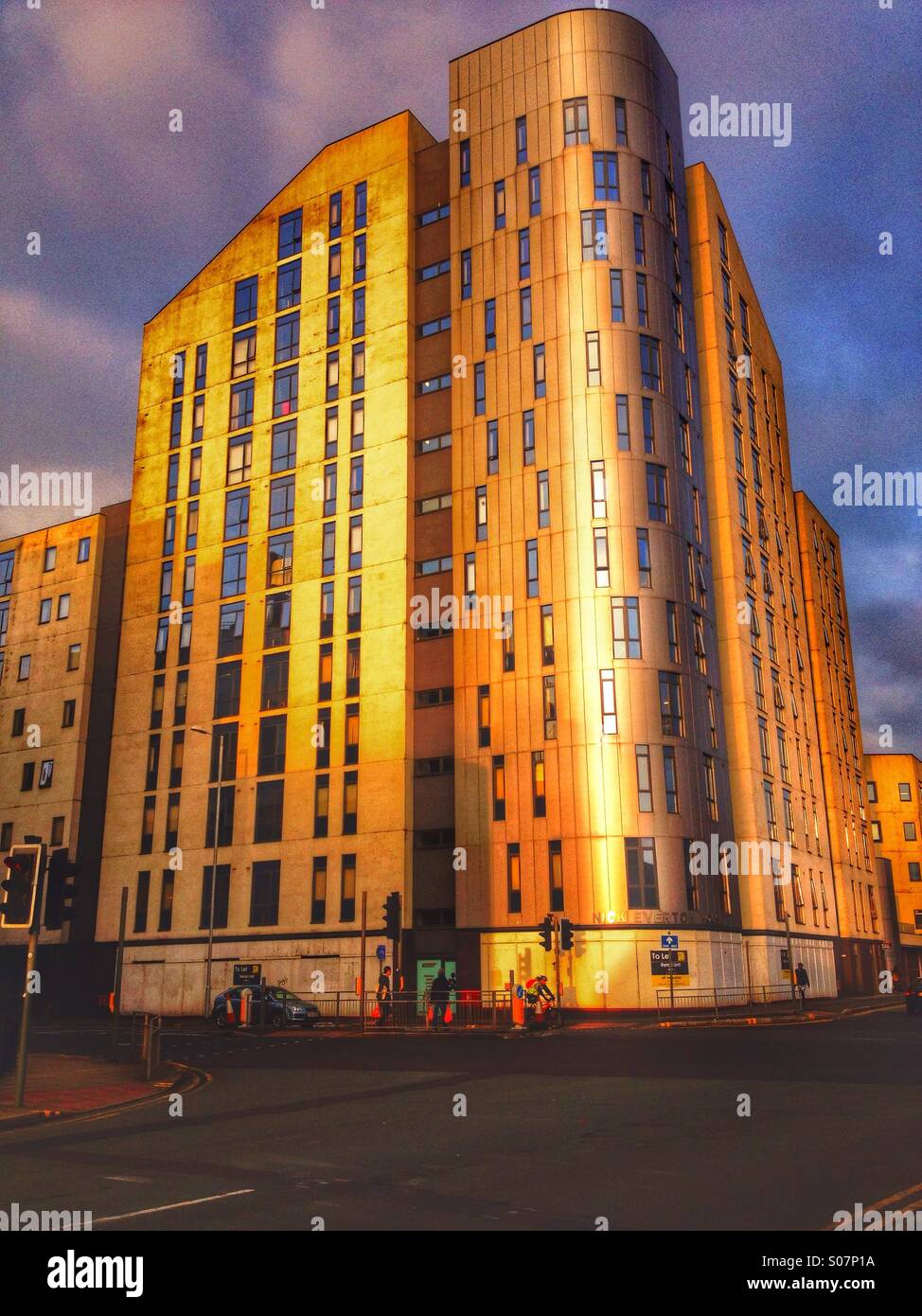 Appartamenti al tramonto - Immagine stock catturata con smartphone