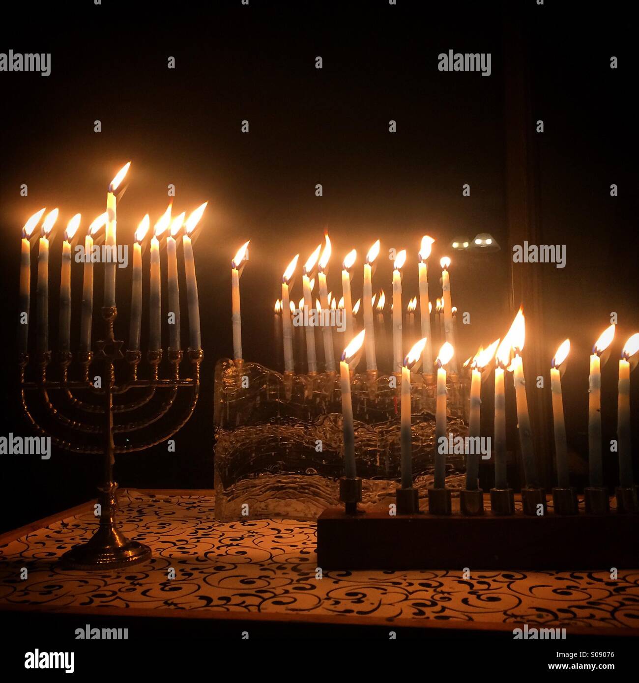 Luci di Hanukkah Foto Stock