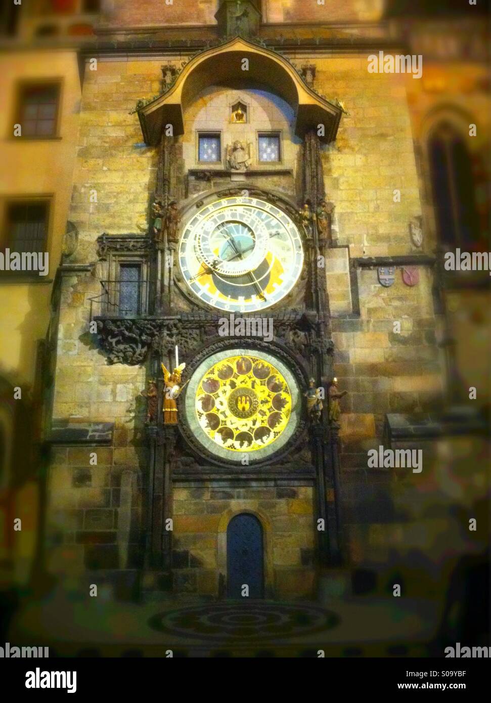 Orologio astronomico - Immagine stock catturata con smartphone