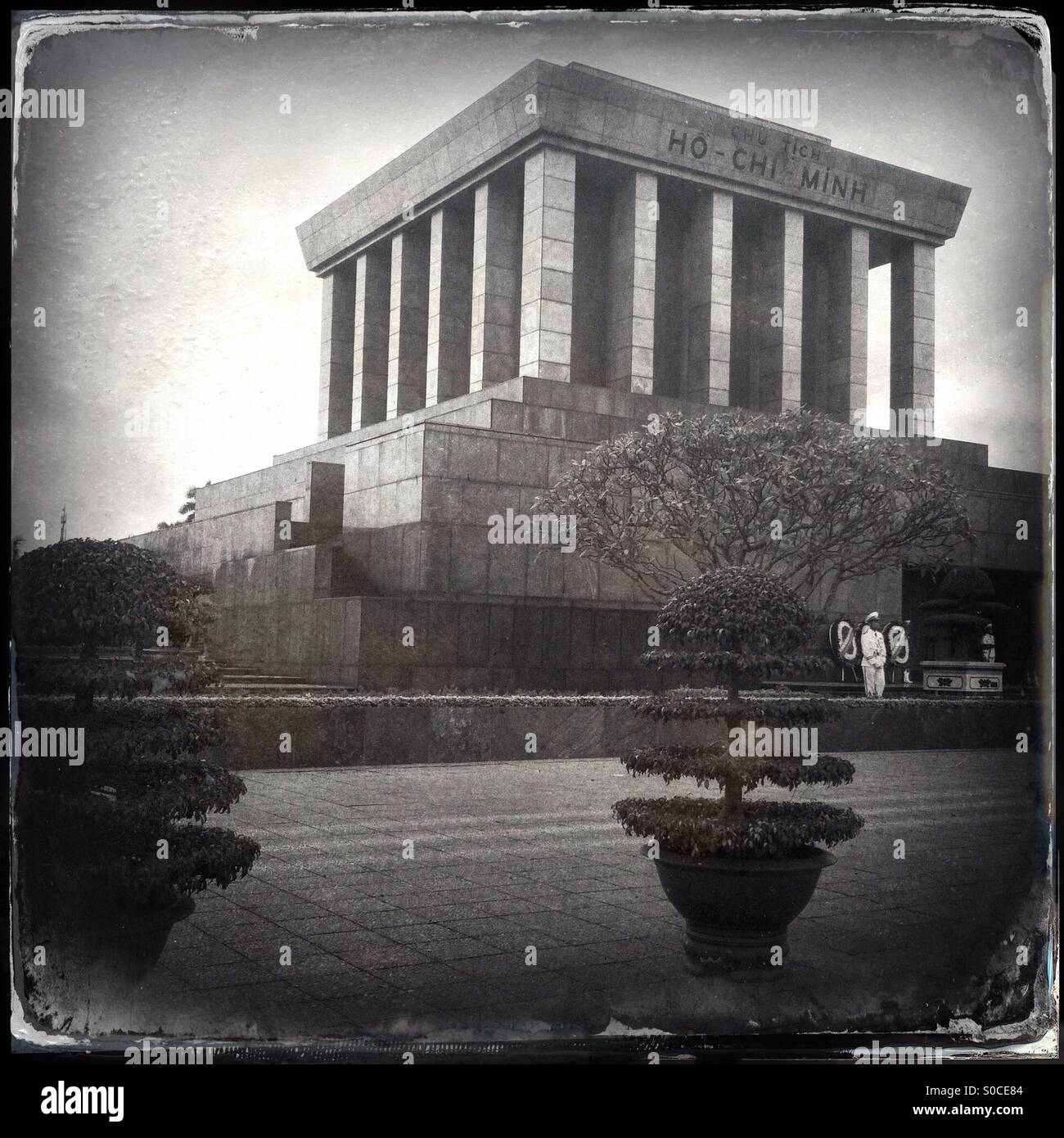 Mausoleo di Ho Chi Minh, Hanoi, Vietnam - Immagine stock catturata con smartphone