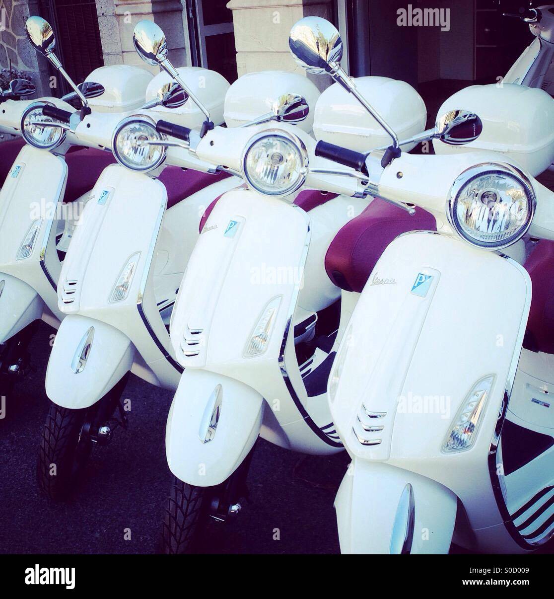 Vespa scooter, Port de Soller, Mallorca Foto Stock
