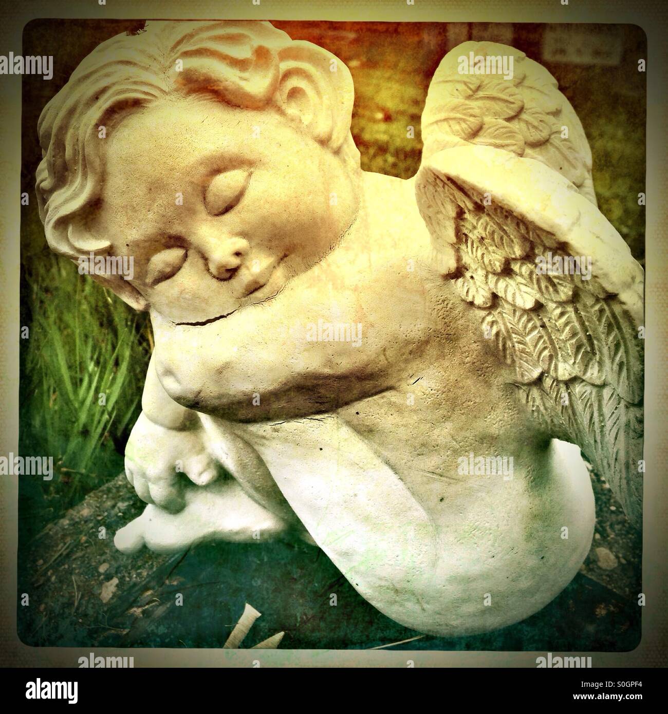 Un cherubino. - Immagine stock catturata con smartphone