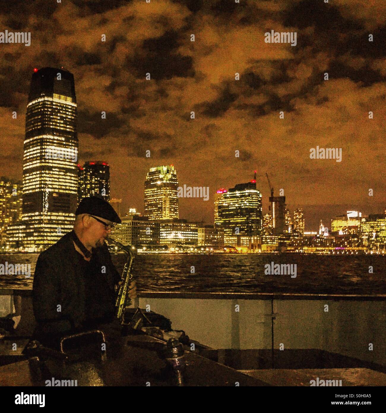 New York notte jazz in barca Foto Stock