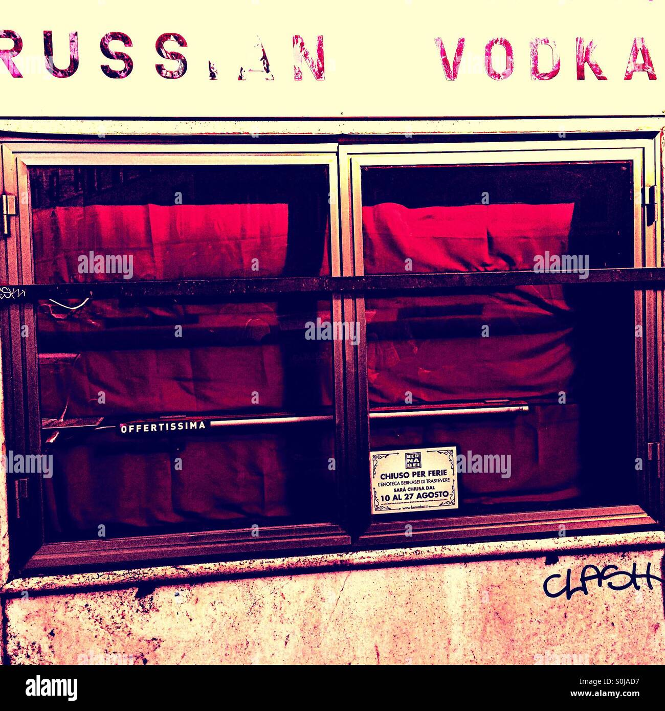 Roma vodka bar chiuso per ferie Foto Stock