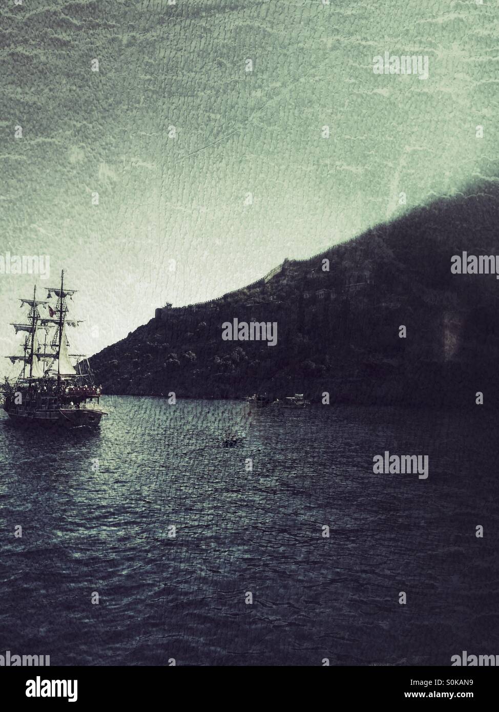 I pirati nave a vela in mare - Immagine stock catturata con smartphone