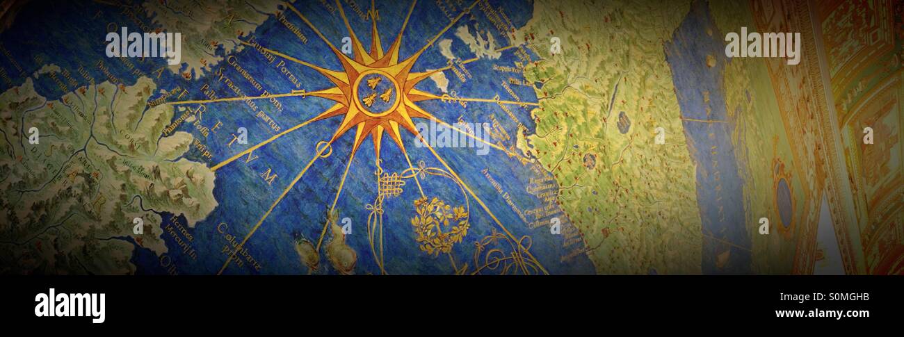 Un'antica mappa - Immagine stock catturata con smartphone