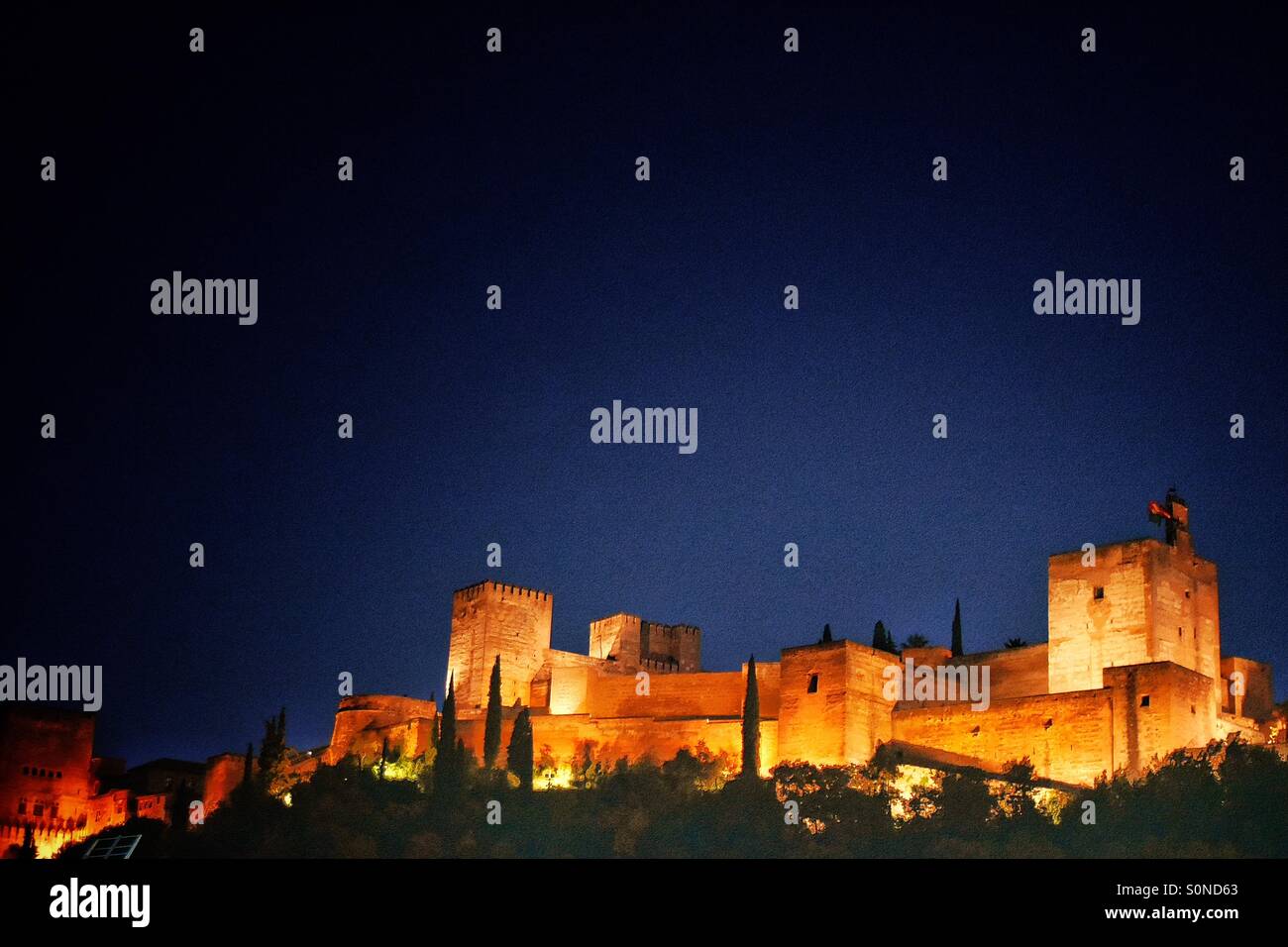 Alhambra di Granada, Spagna. approfondimenti da Plaza de los Carvajales Foto Stock