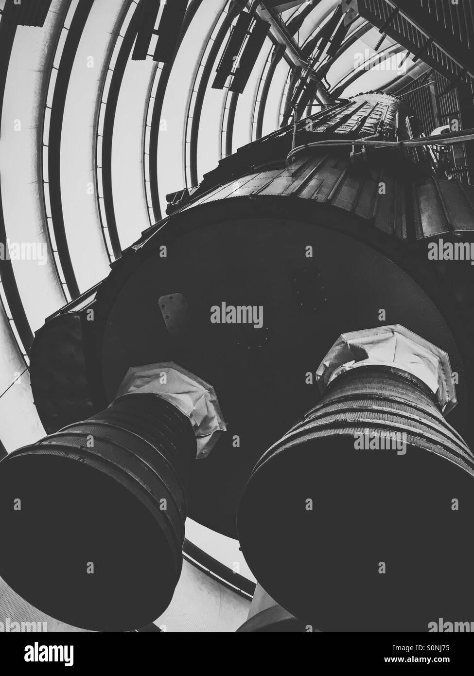 Razzi impulsori - Immagine stock catturata con smartphone