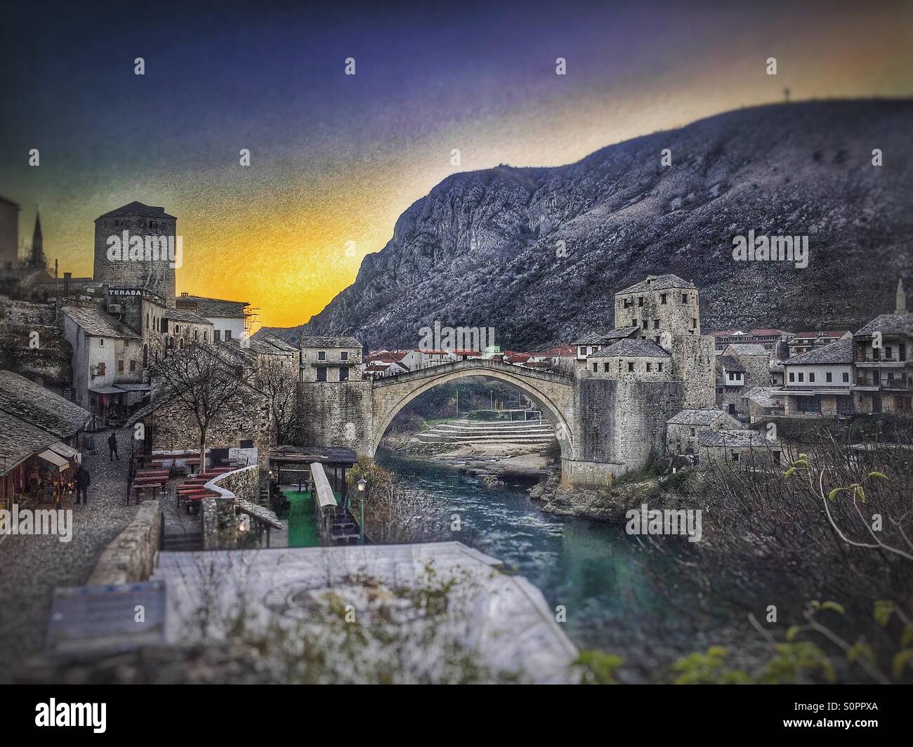 Lo storico ponte di Mostar, Bosnia Foto Stock