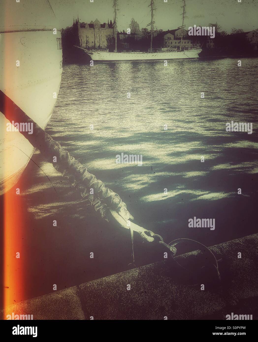 Af Chapman veliero lanciato nel 1888 ora un ostello ormeggiato sull isola di Skeppsholmen Stoccolma - Immagine stock catturata con smartphone