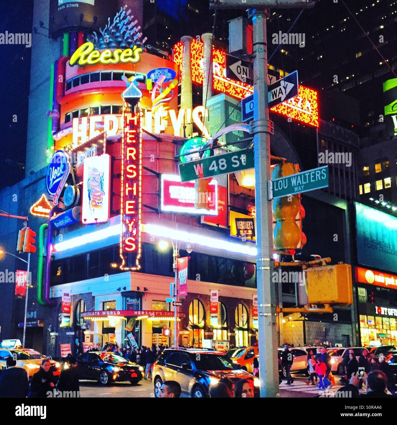 Times Square New York di notte. Foto Stock