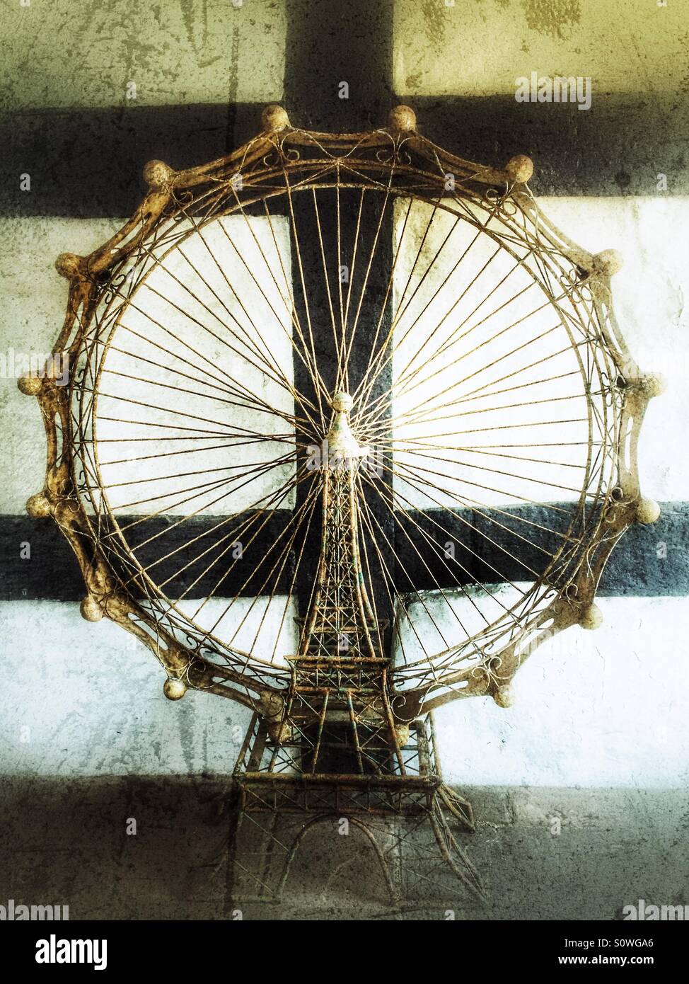 Modello di una ruota panoramica sulla Torre Eiffel. Foto Stock