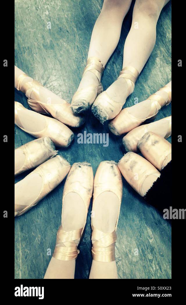 Ben indossati pointe shoes Foto Stock