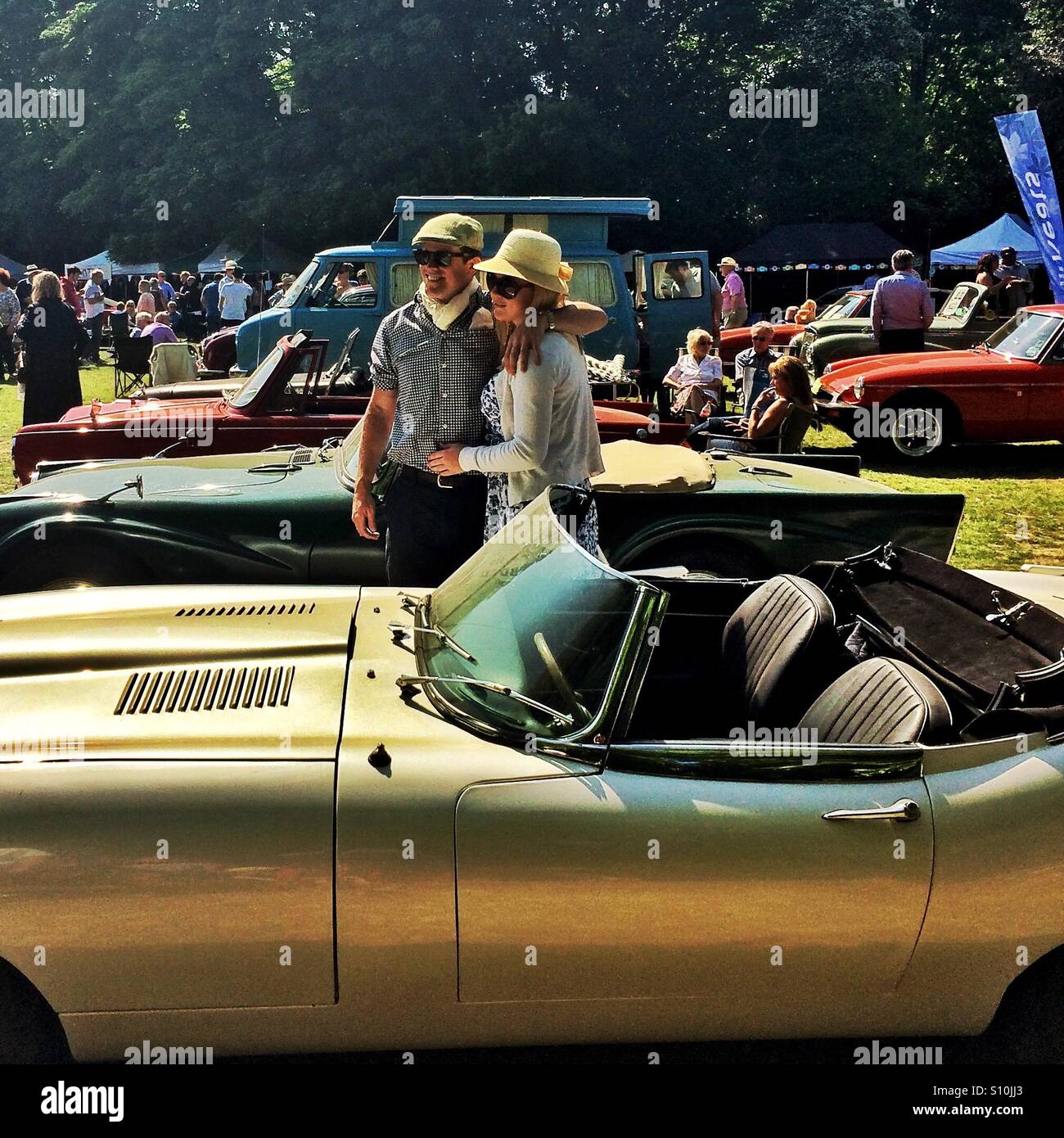 Classic Car Show in Hampshire Inghilterra - Immagine stock catturata con smartphone