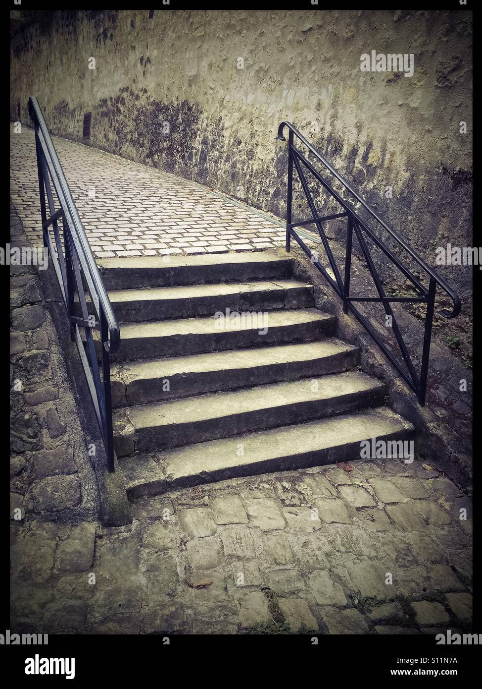 Vecchio di gradini di pietra. Foto Stock