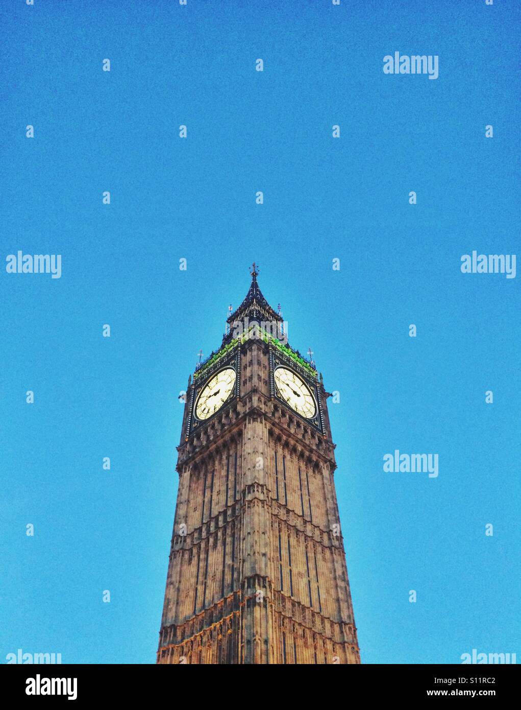 Londra Big Ben di notte - Immagine stock catturata con smartphone