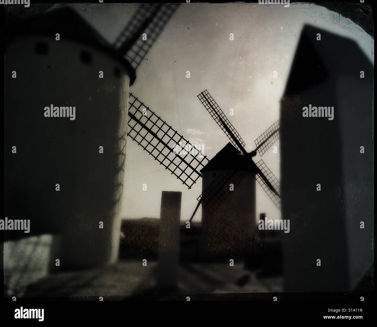 Mulini a vento a La Paz hill - Immagine stock catturata con smartphone