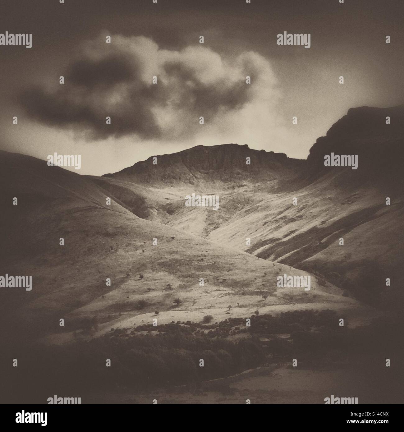 Scafell Pike, Inghilterra del picco più alto - Immagine stock catturata con smartphone