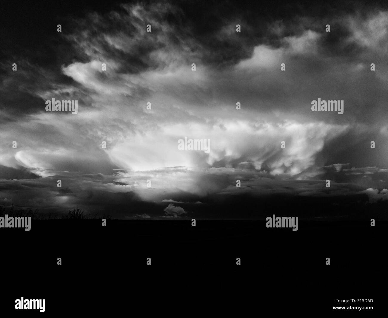 Autunno nuvole temporalesche, UK. Foto Stock
