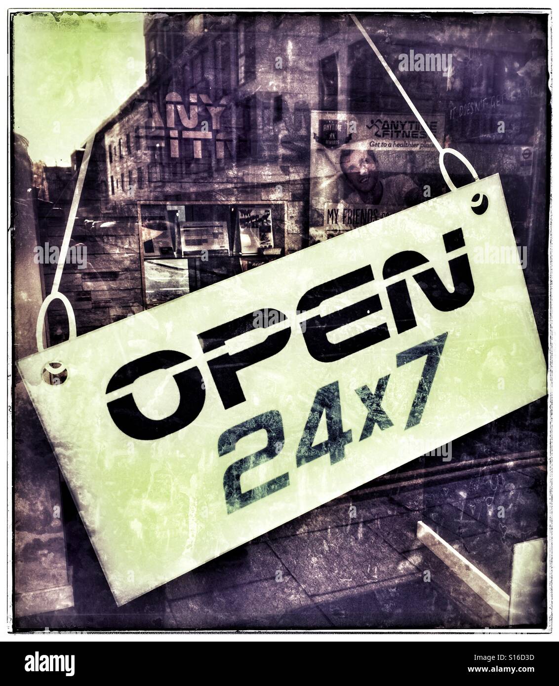 Segno aperto 24 x 7 Foto Stock