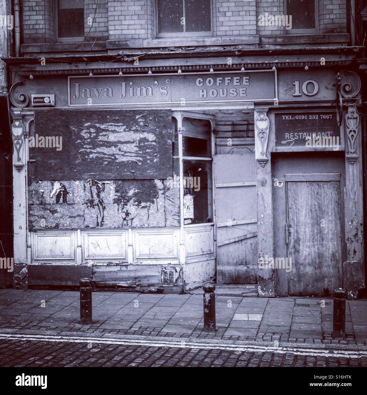 Derelitti coffee shop in Newcastle. Foto Stock