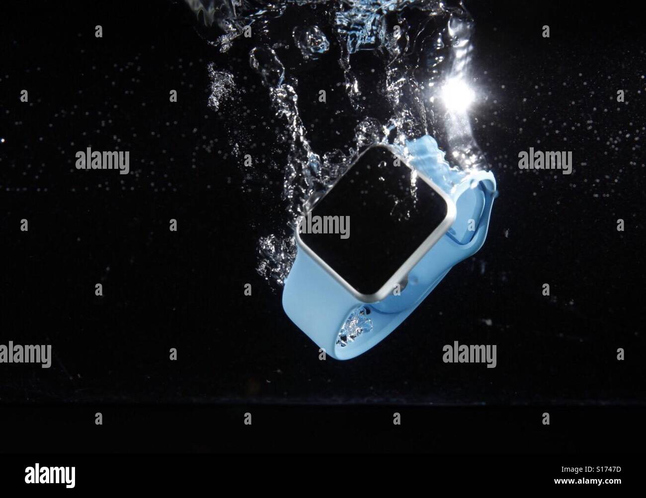 Apple Watch è scesa in acqua Foto stock - Alamy