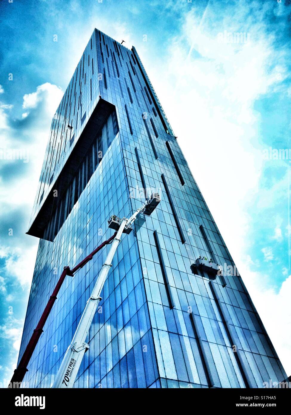Detergenti per finestre Beetham Tower Manchester REGNO UNITO - Immagine stock catturata con smartphone