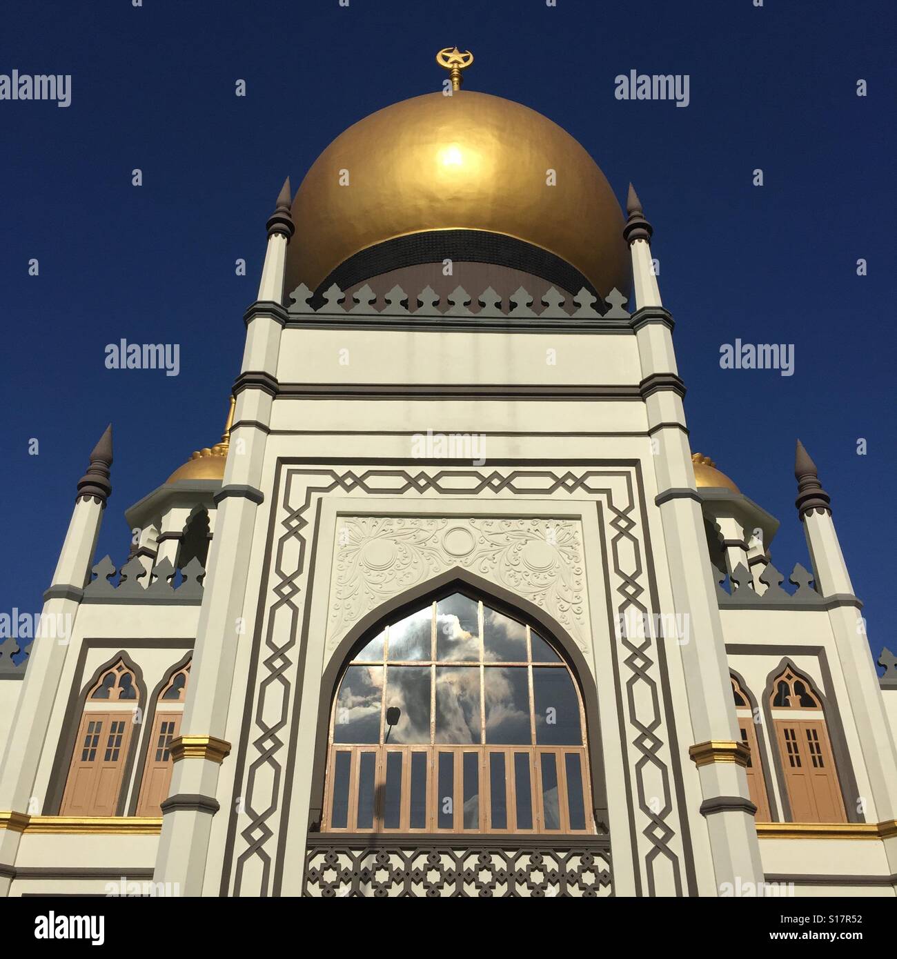 La Moschea del Sultano, Singapore iconico punto di riferimento Foto Stock