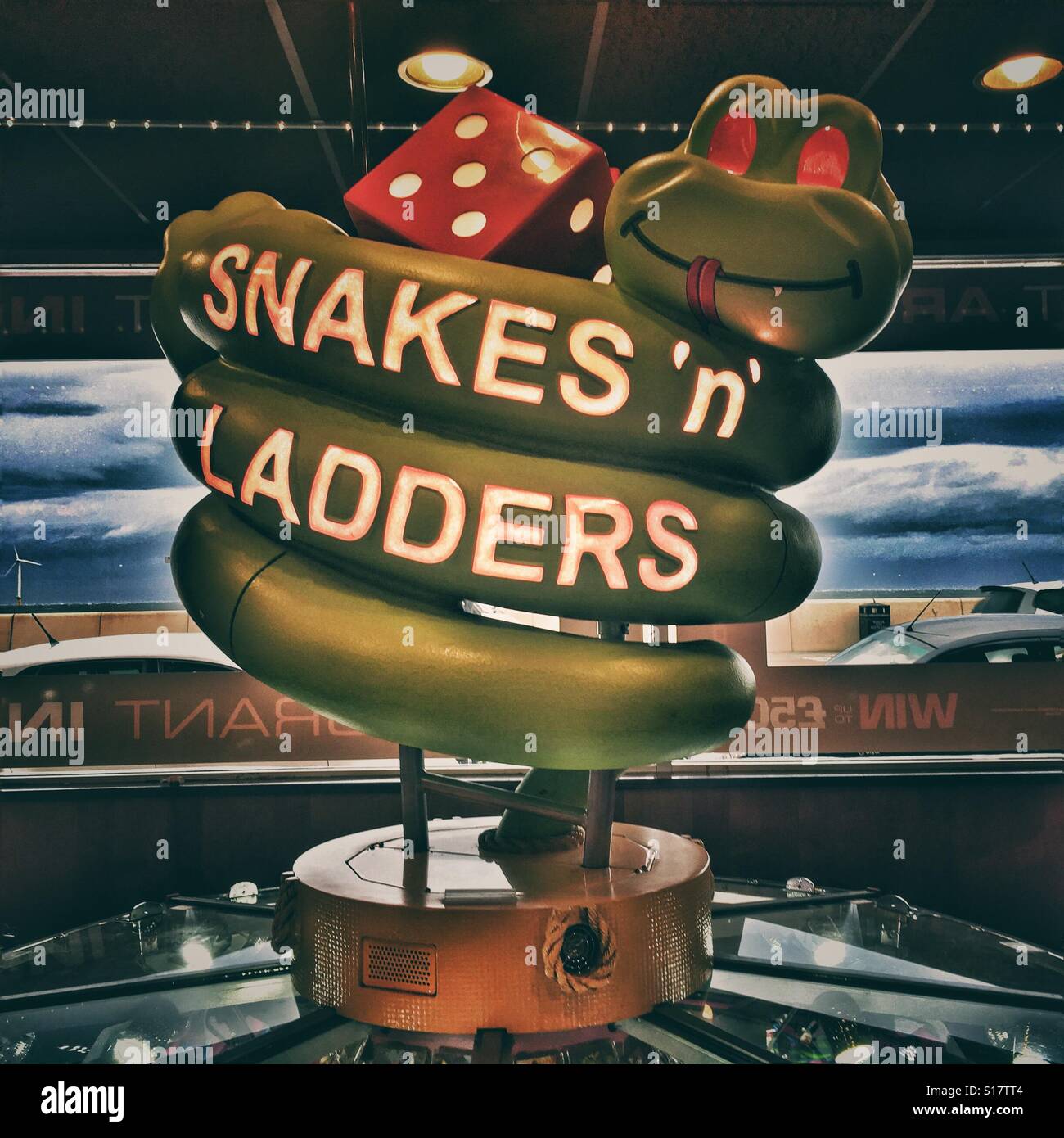 I serpenti e scale gioco in un arcade Foto Stock