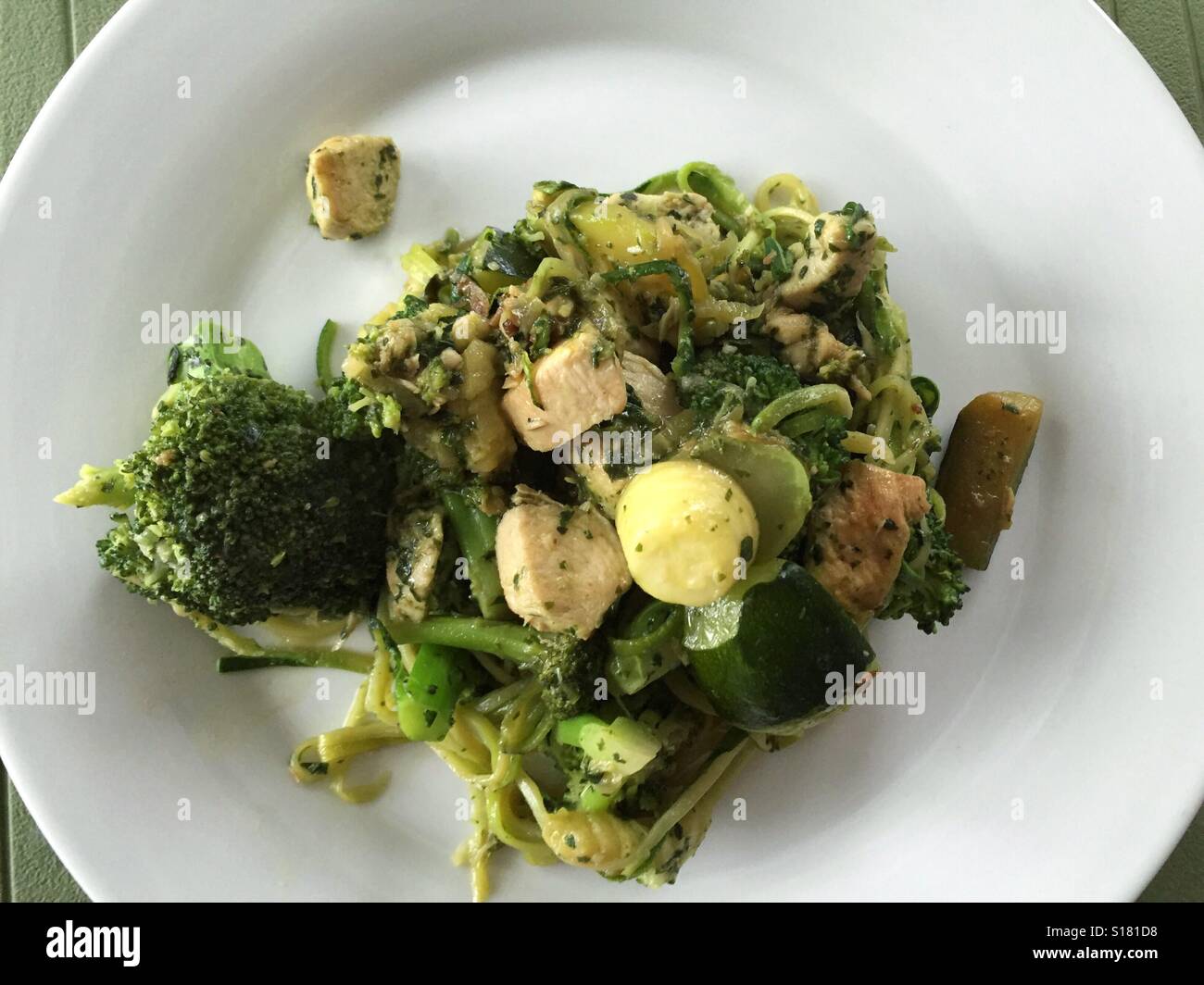 Pasta zucchine - Immagine stock catturata con smartphone