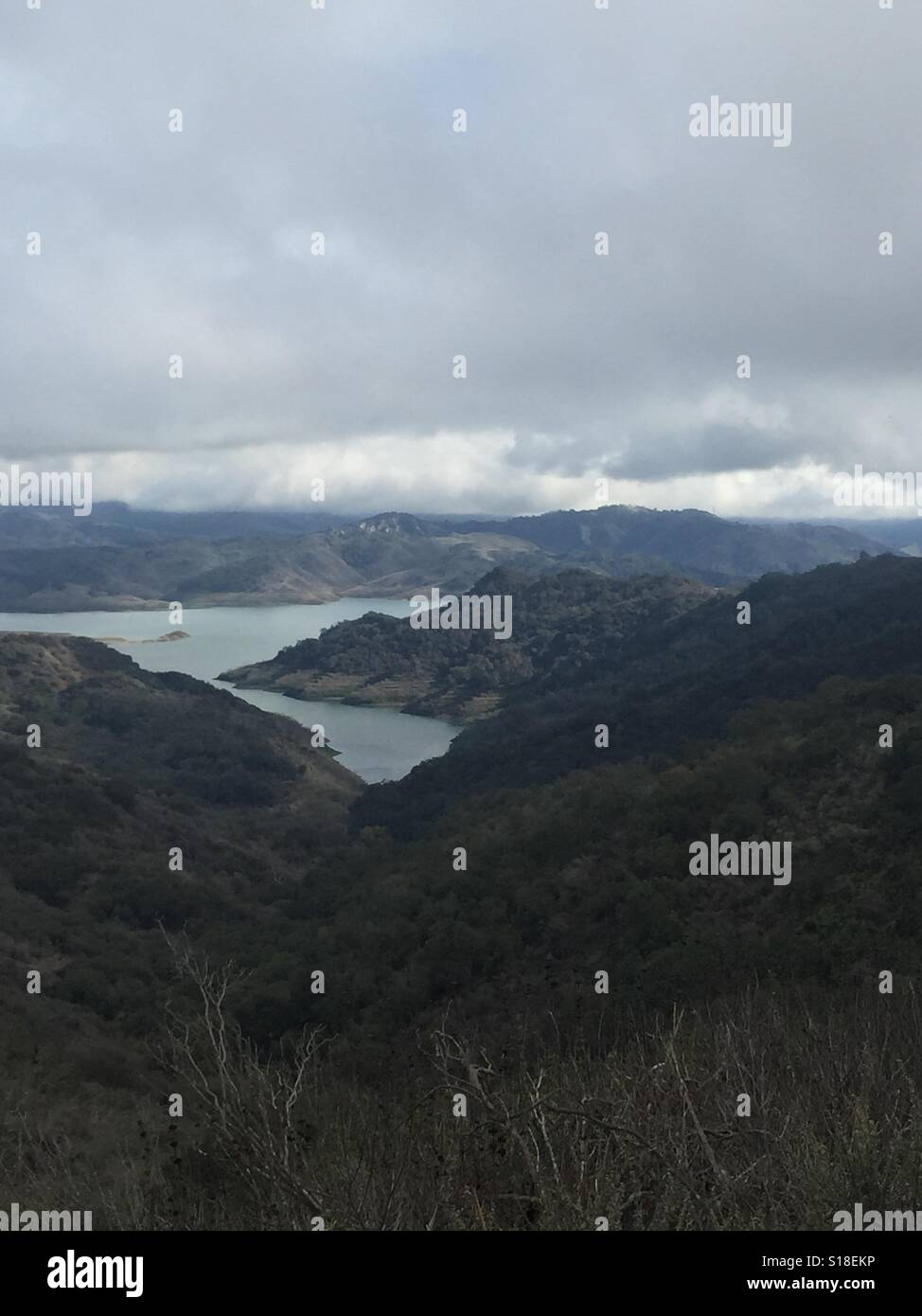 Lake Casitas vicino a Ojai California Foto Stock