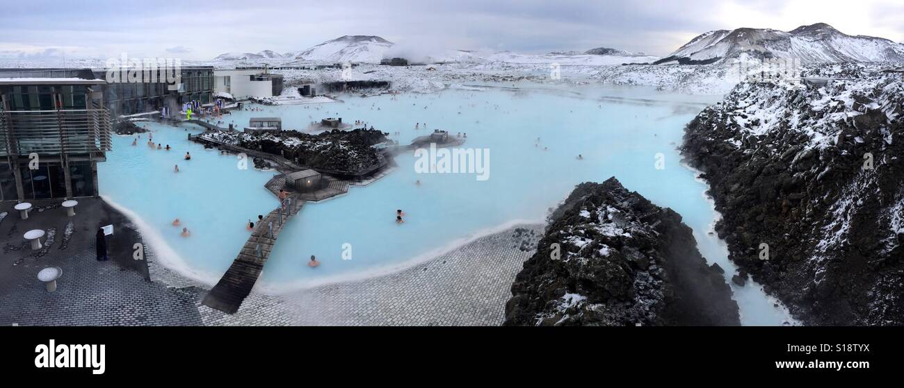 Panorama alla Laguna Blu piscine termali e spa in Islanda. Inverno 2015 Foto Stock