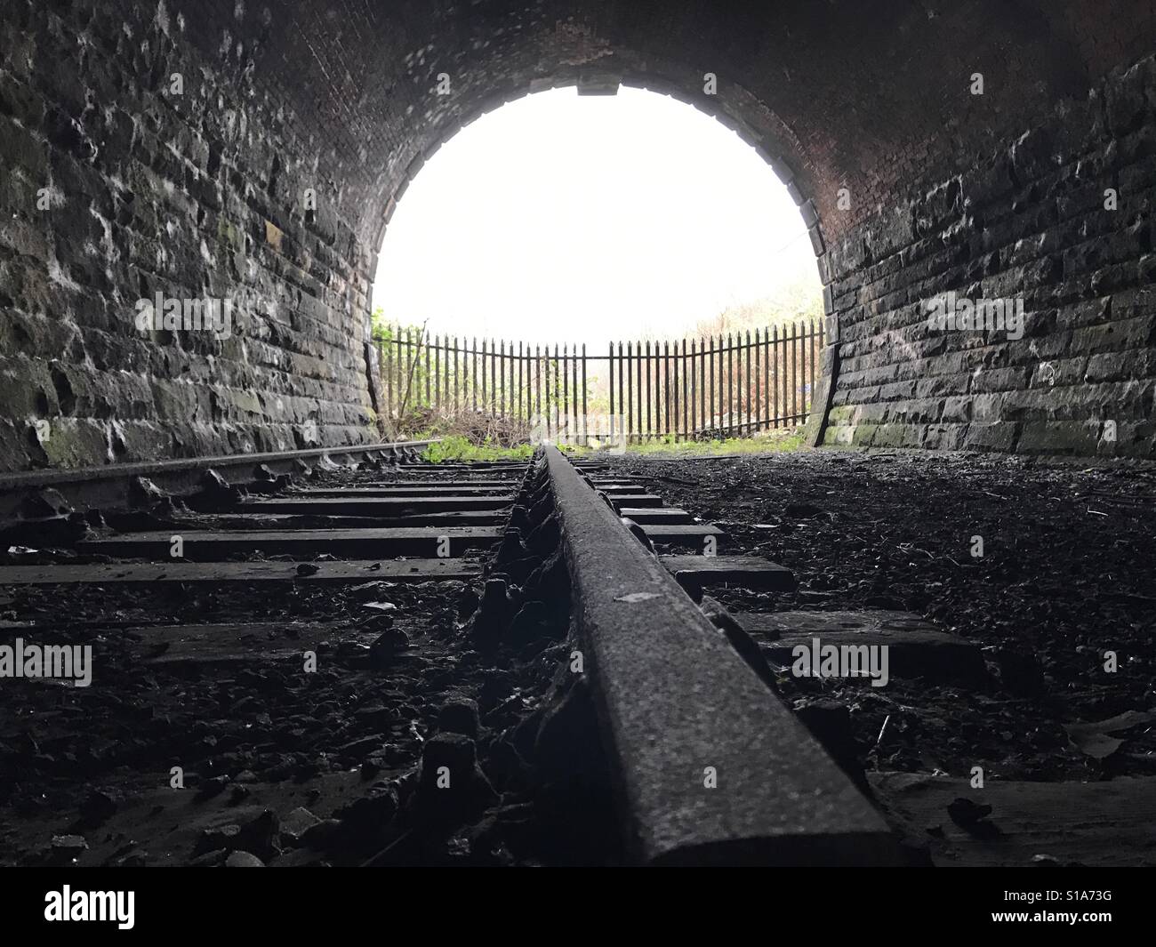 Haunted abbandonate Tunnel ferroviario Foto Stock