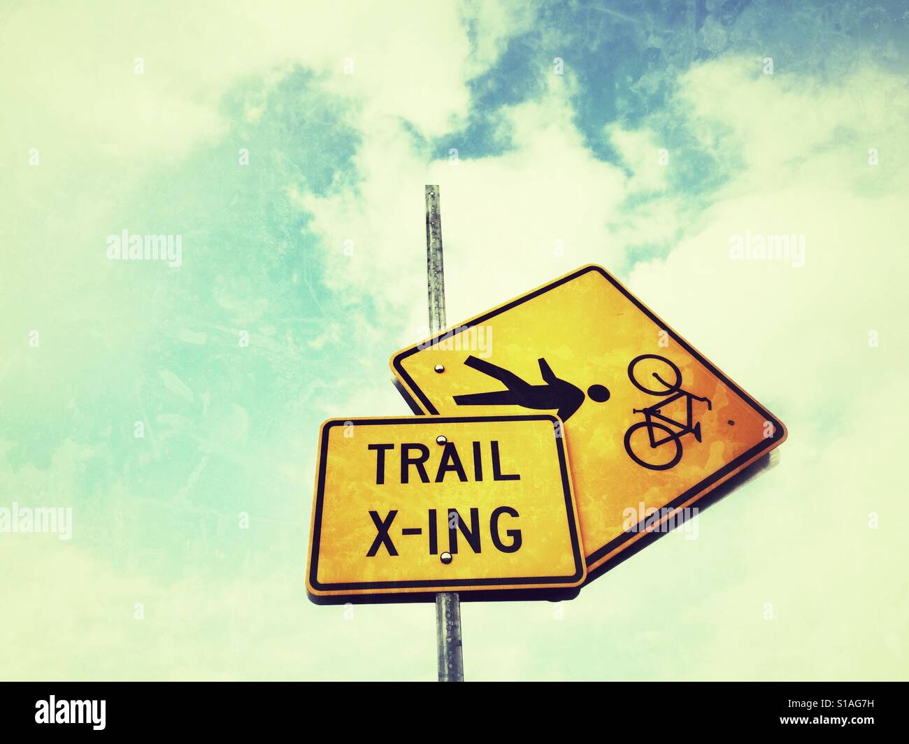 Via segni falling off Foto Stock