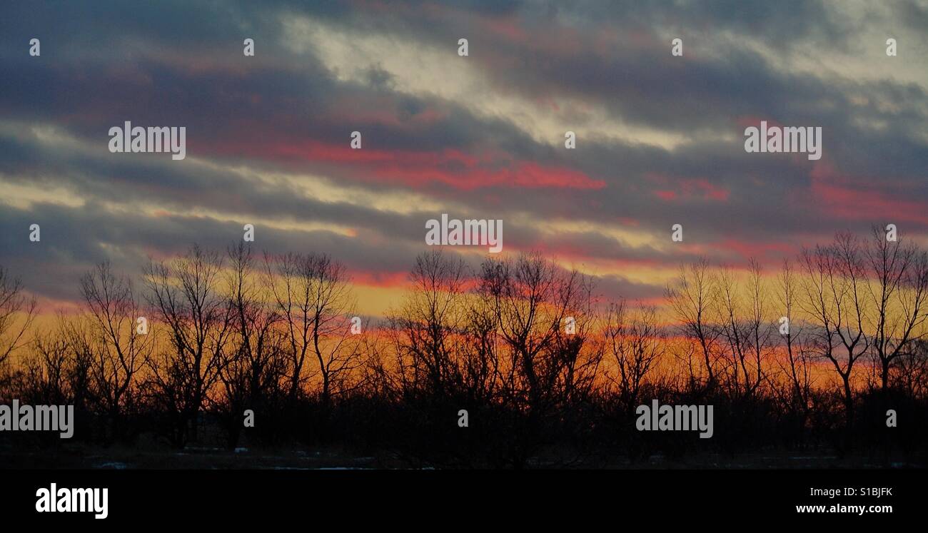 Un colore bellissimo cielo nuvoloso Foto Stock