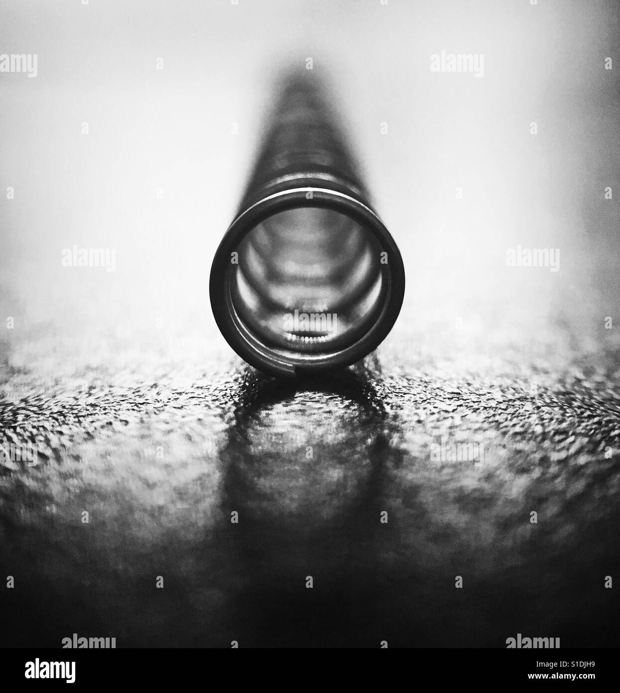 Ripresa macro di un meccanico a molla della penna - Immagine stock catturata con smartphone