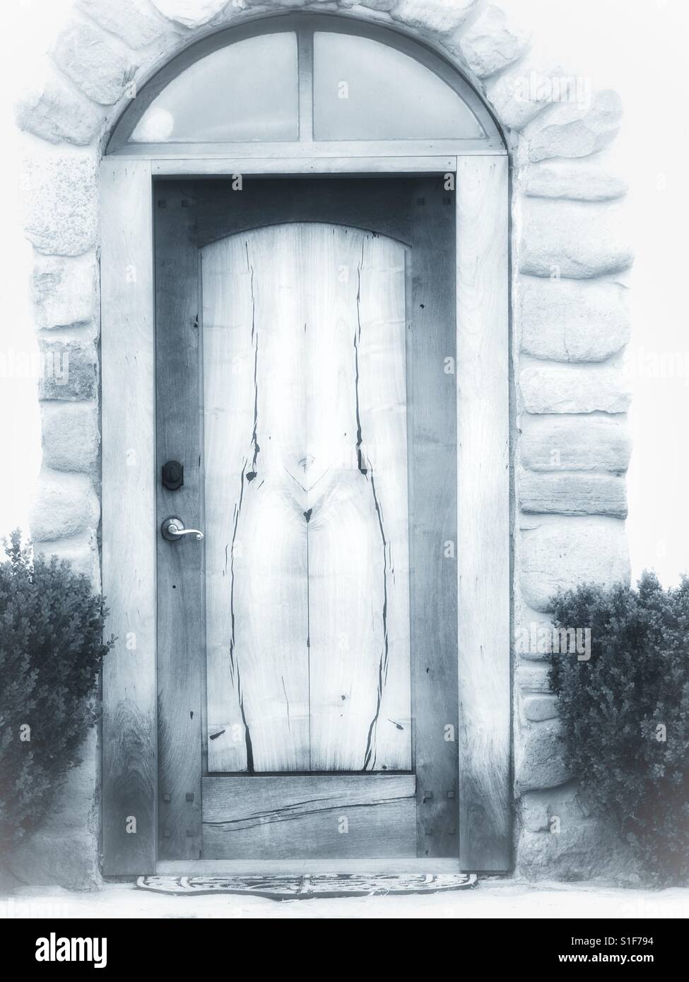 La vecchia porta nella verde valle Arizona Foto Stock