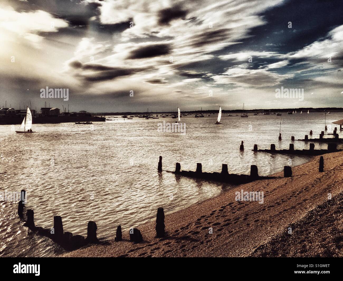 Fiume Deben Bawdsey Ferry Suffolk - Immagine stock catturata con smartphone