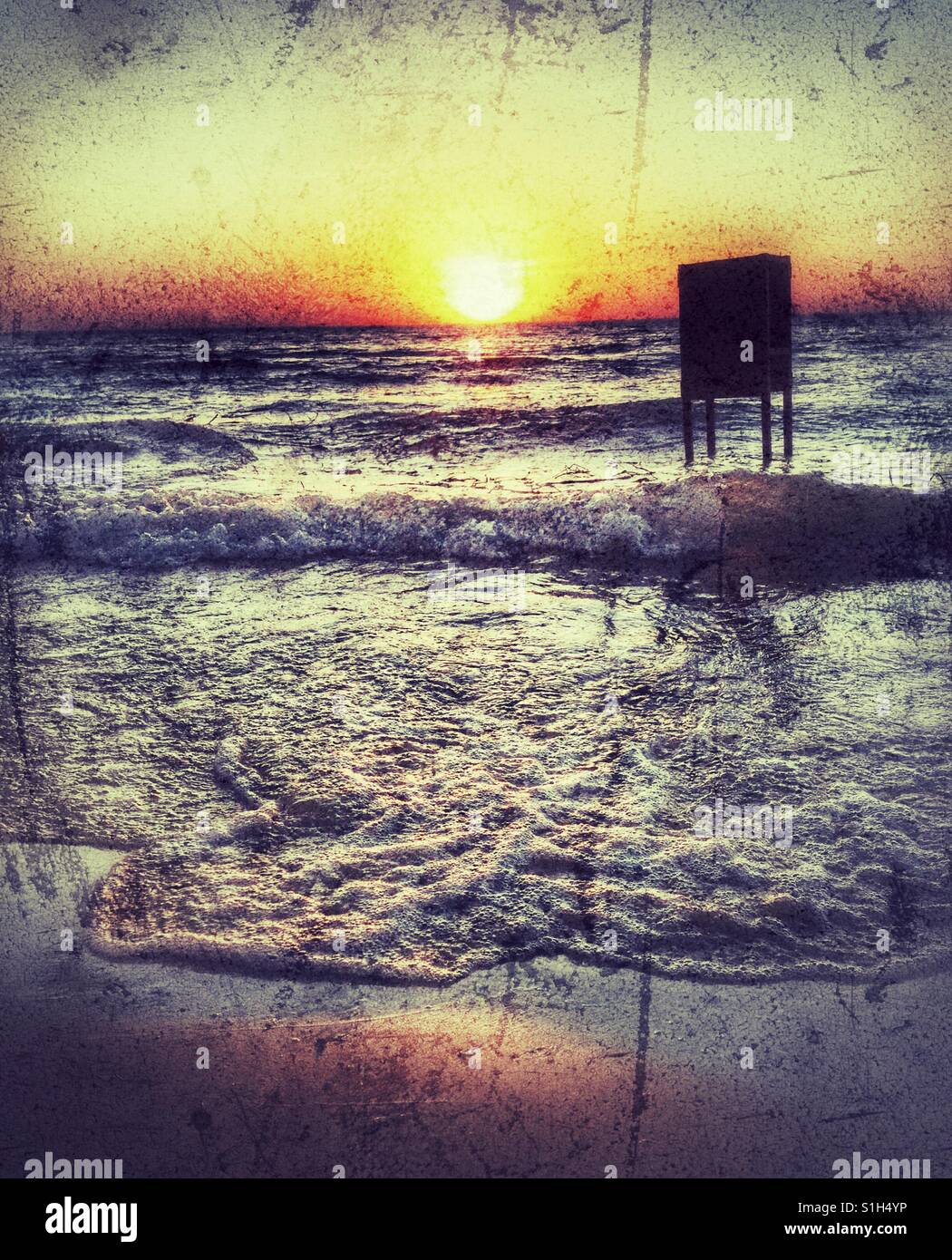 Tramonto alla fine di una giornata perfetta. - Immagine stock catturata con smartphone