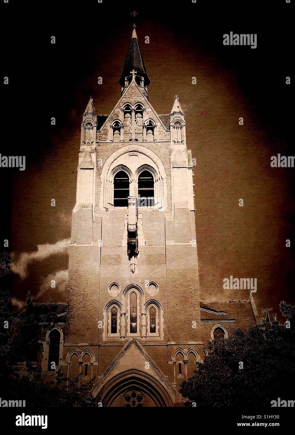 Union Chapel a Londra REGNO UNITO foto modificate per dare un look vintage. - Immagine stock catturata con smartphone