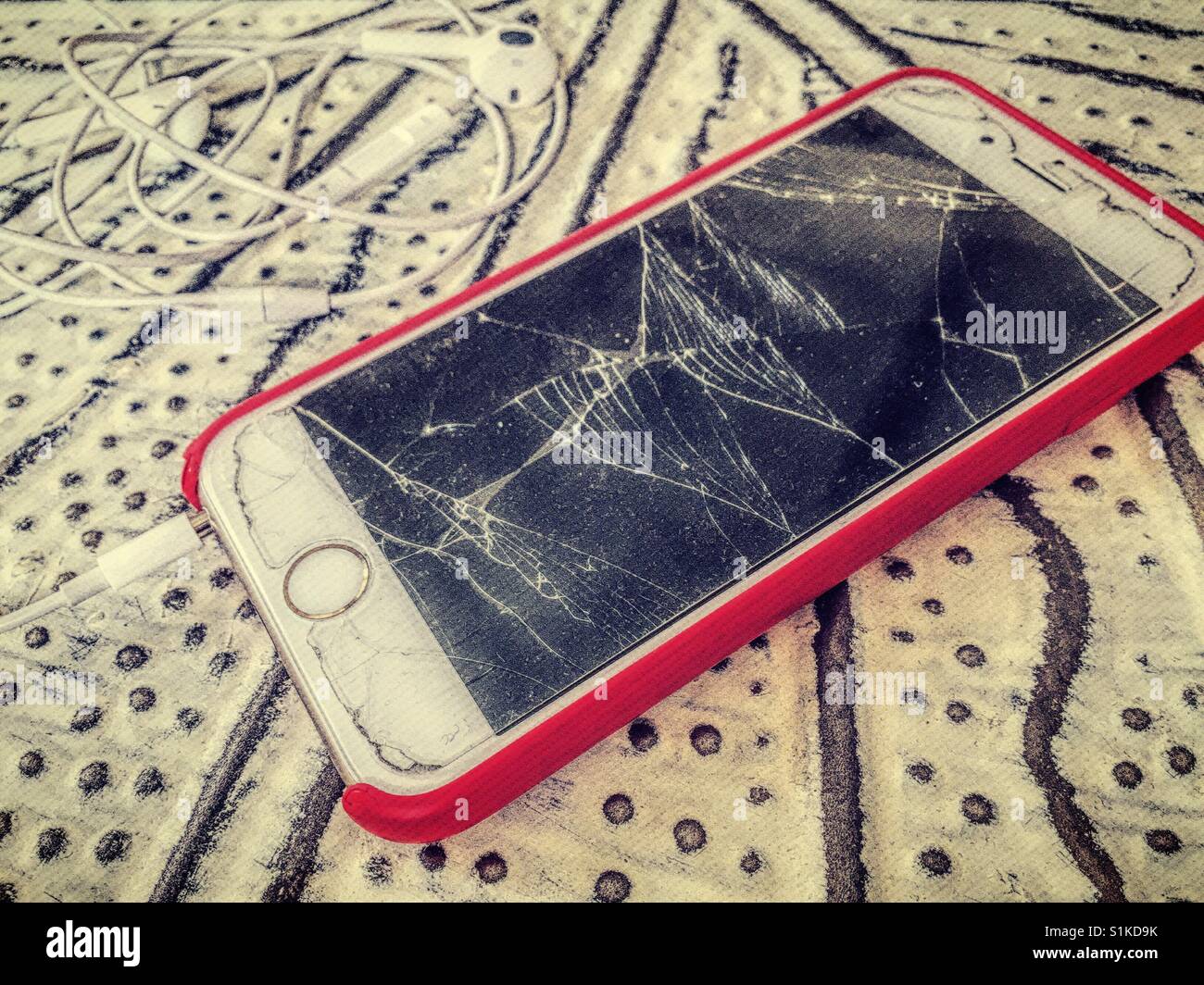 Schermo incrinato su iPhone Foto Stock