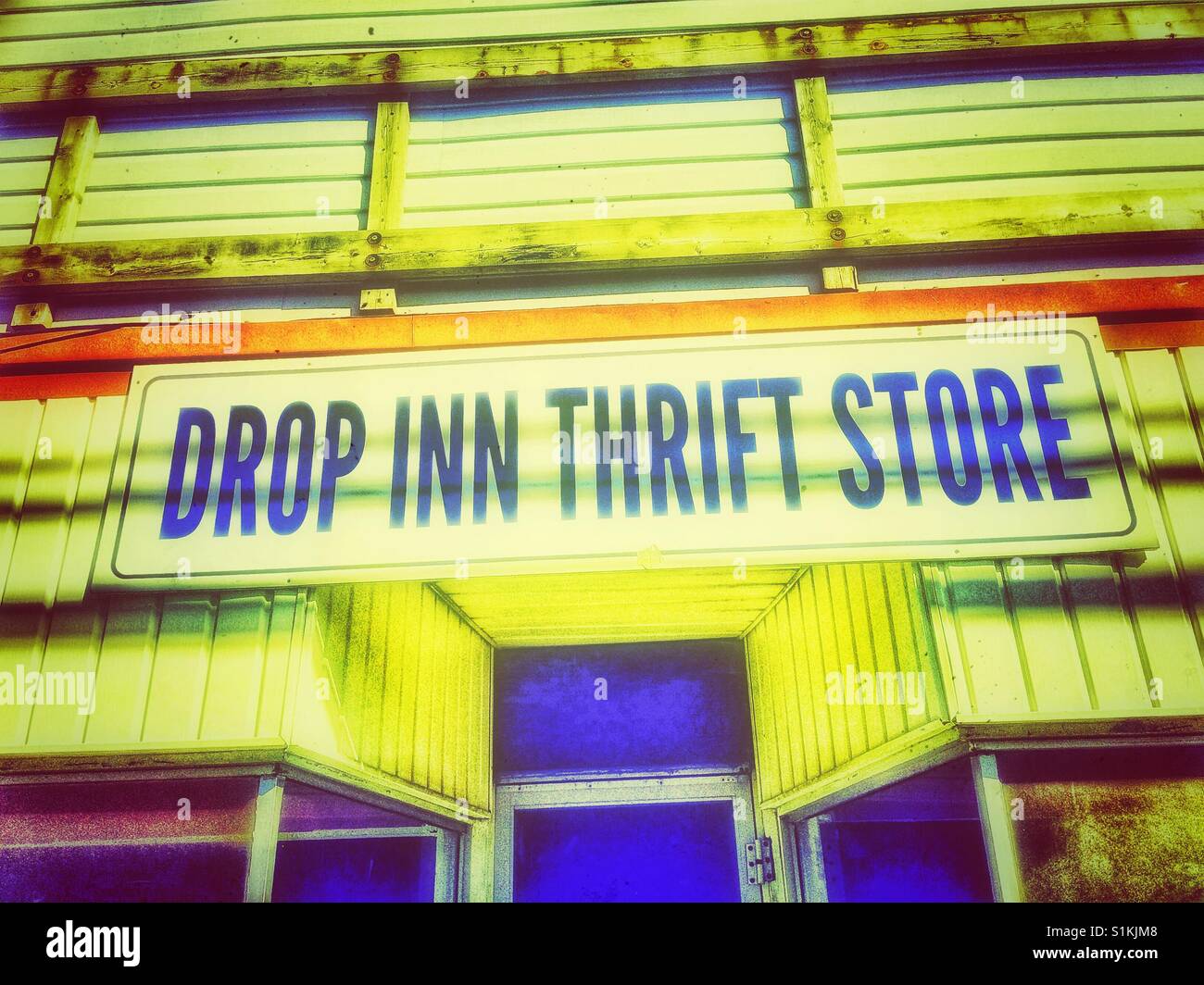 La parsimonia store, Canada - Immagine stock catturata con smartphone