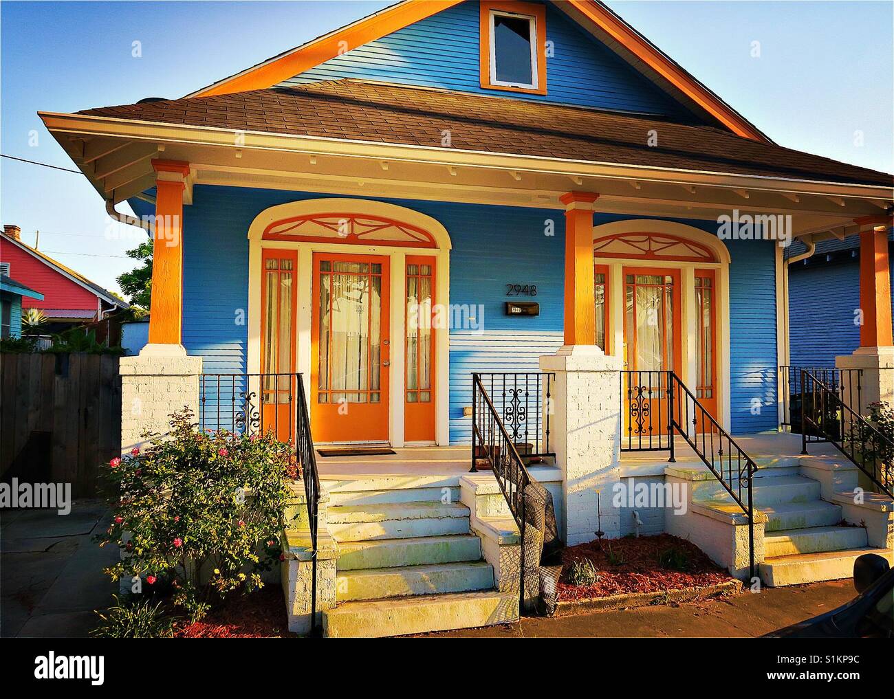 Casa colorati in Bayou San Giovanni, New Orleans Foto Stock