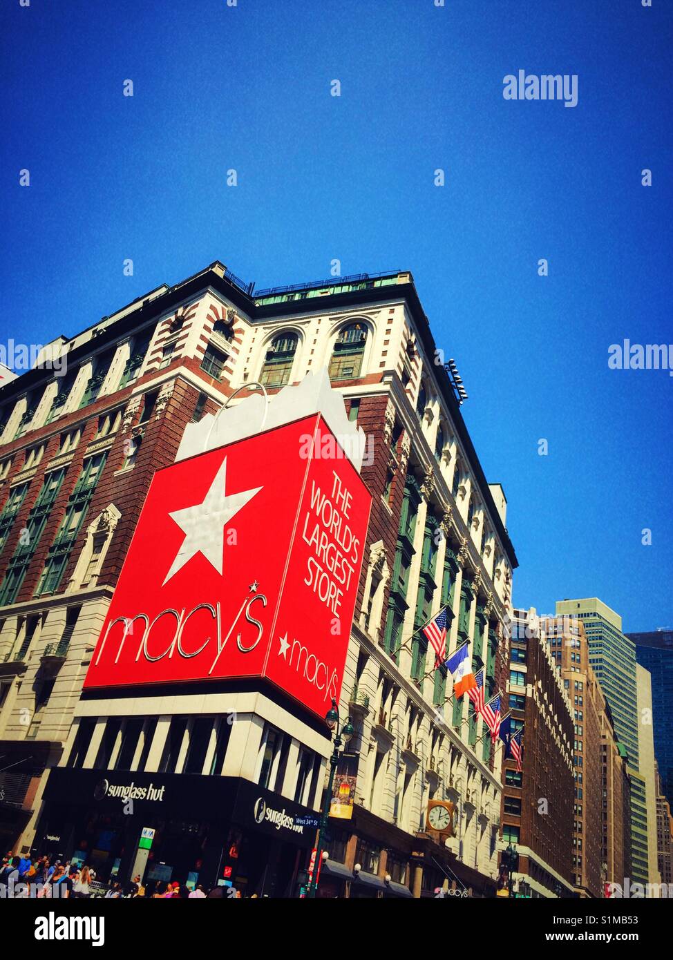I magazzini Macy's Herald Square, NYC,USA - Immagine stock catturata con smartphone